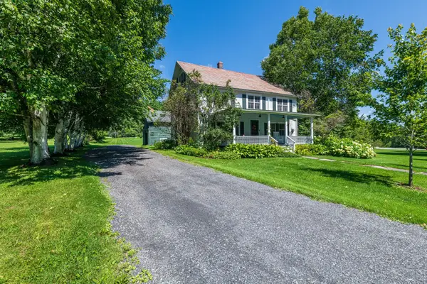 2529 Main Street, Manchester, VT 05254