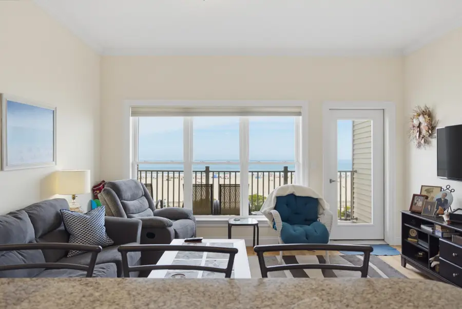 83 Ocean Boulevard #303, Hampton, NH 03842 - #3