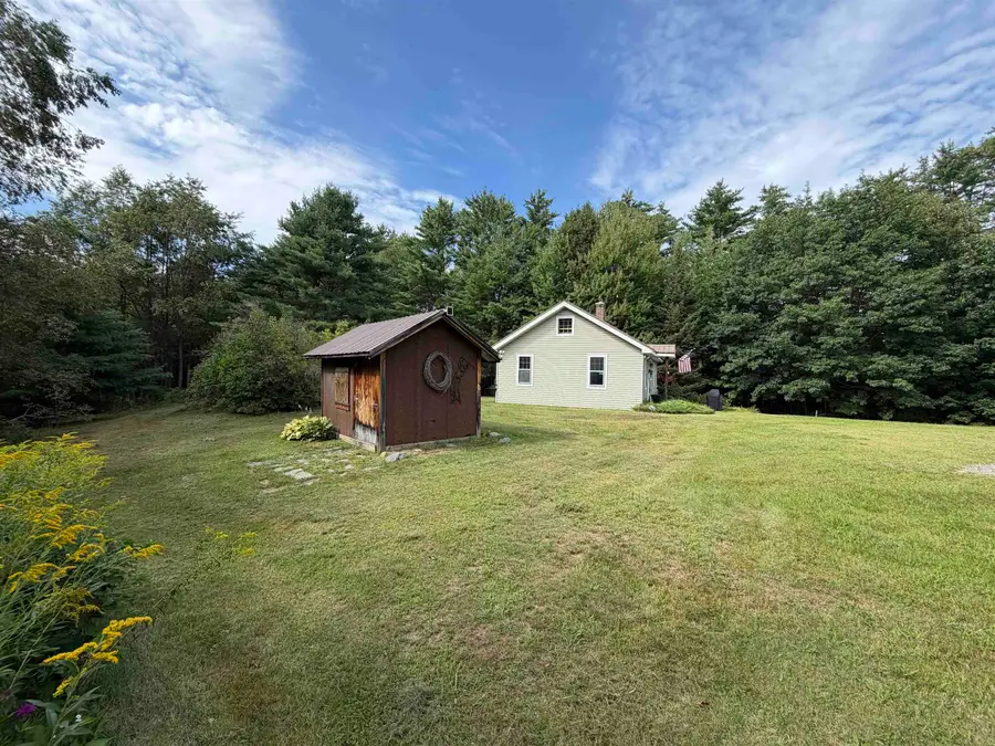 22 Twin Mountain Road Road, Whitefield, NH 03598 - #2