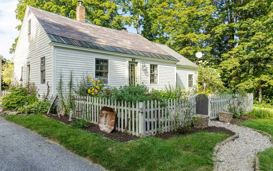 37 High Street, Chesterfield, NH 03462 - #2