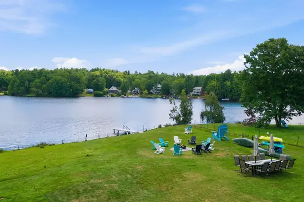 165 Georgetown Drive, Barnstead, NH 03225