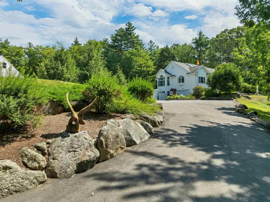 143 Middle Road, Tuftonboro, NH 03816 - #2