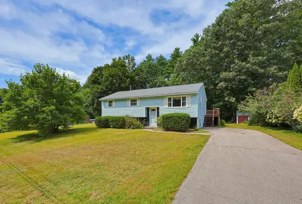 38 Waterville Drive, Merrimack, NH 03054