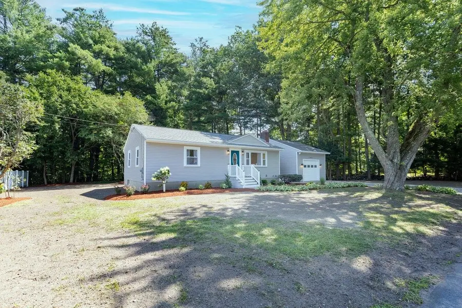 37 Iris Avenue, Salem, NH 03079 - #3
