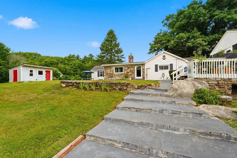33 Beacon Hill Road, Derry, NH 03038 - #3