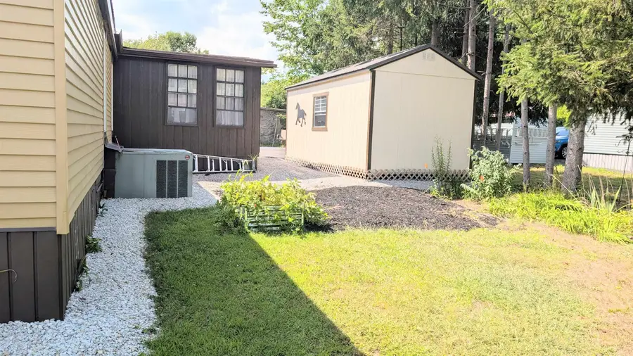 66 Rachael Circle, Goffstown, NH 03045 - #3