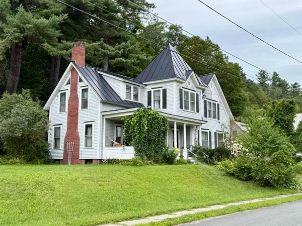 190 Pleasant Street, Royalton, VT 05068