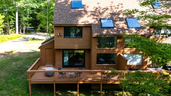 27 Abbey Lane #9, Conway, NH 03818