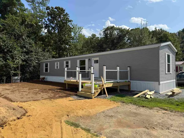 5 Northbrook Road, Belmont, NH 03220