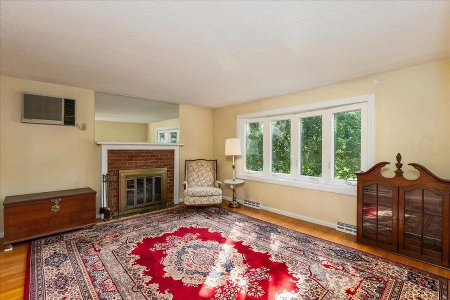 15 Blue Jay Avenue, Dracut, MA 01826 - #2