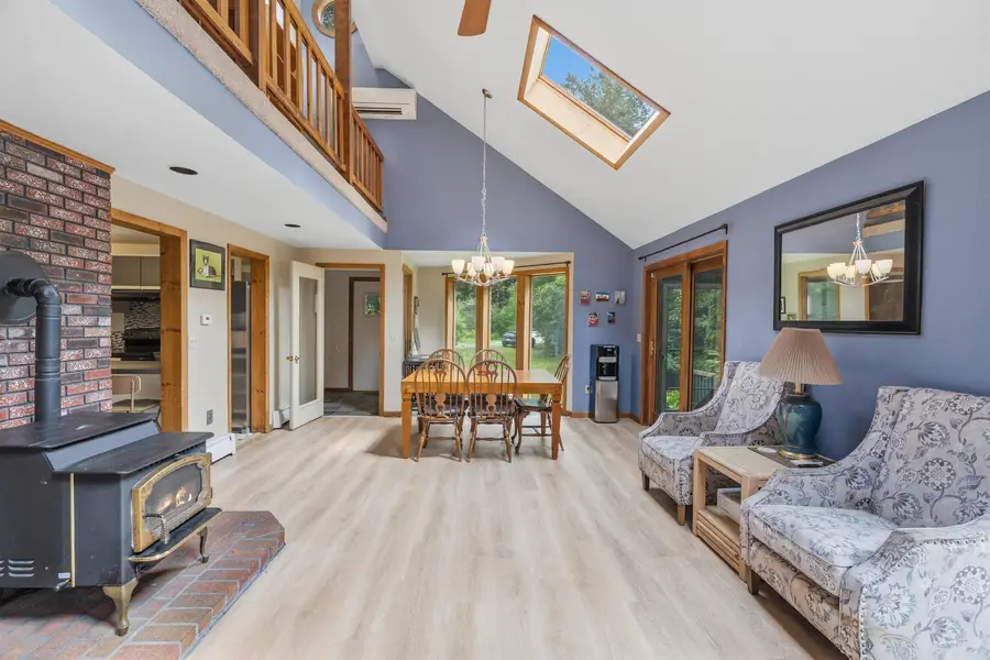 19 Pine Hollow Drive, Londonderry, NH 03053 - #2