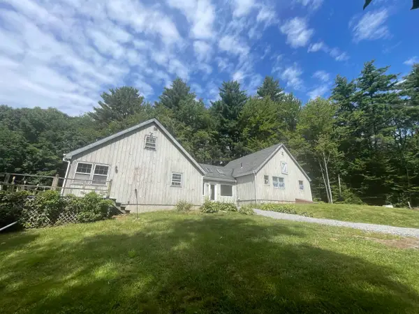 1752 East Dover Road, Dover, VT 05356