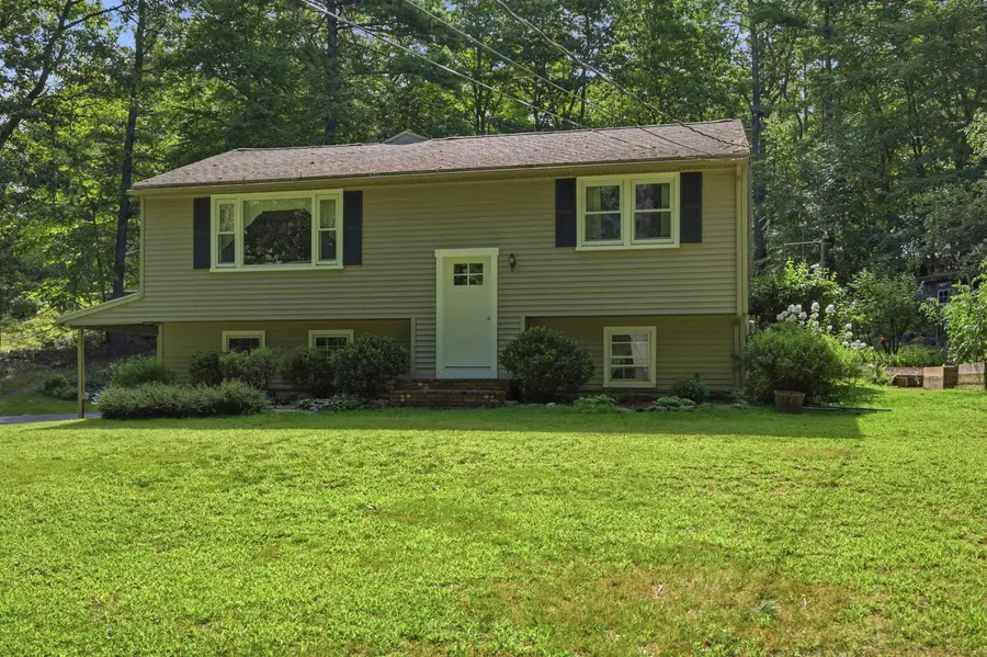 89 North Road, Sandown, NH 03873 - #3