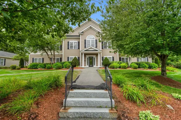 17 Roundabout Way #5, Manchester, NH 03102