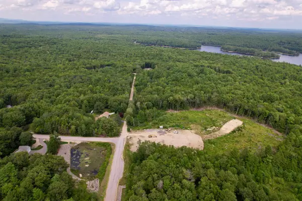 1 Maverick Way, Barrington, NH 03825
