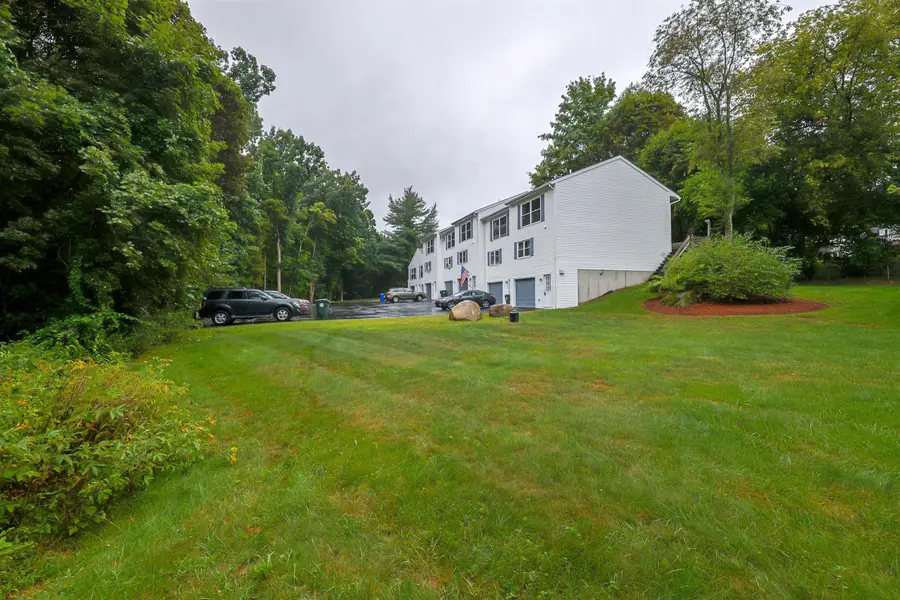 1325 Candia Road #10, Manchester, NH 03109 - #3
