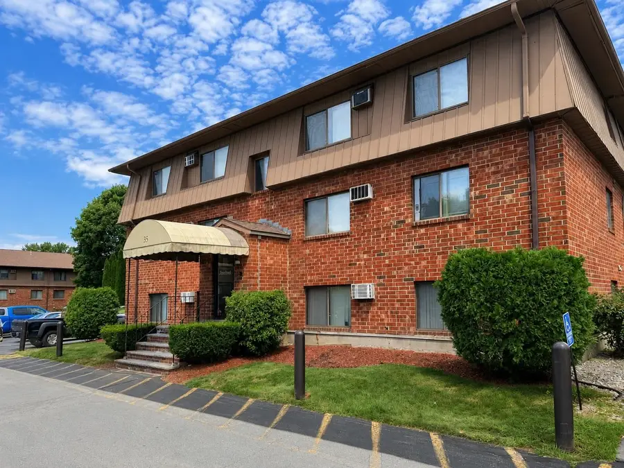 35 Log Street #3C, Manchester, NH 03102 - #2