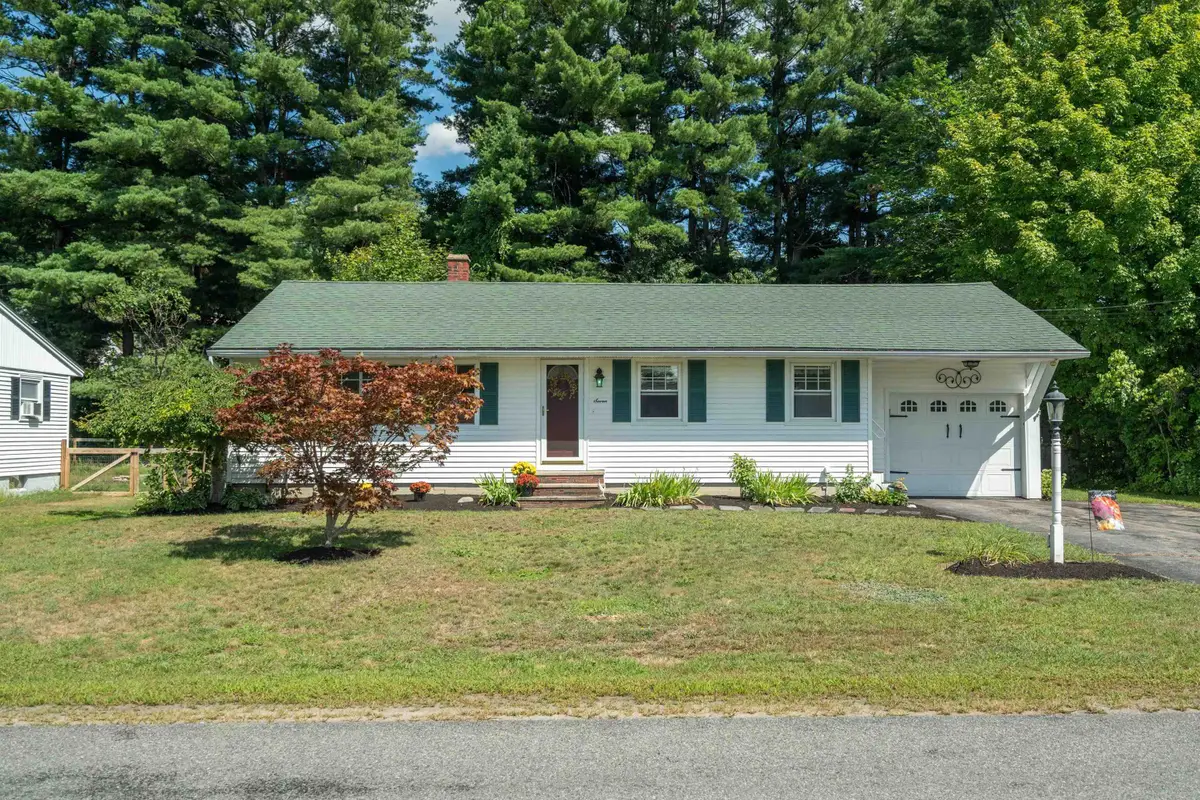 7 Ridgewood Avenue, Gilford, NH 03249 - #1