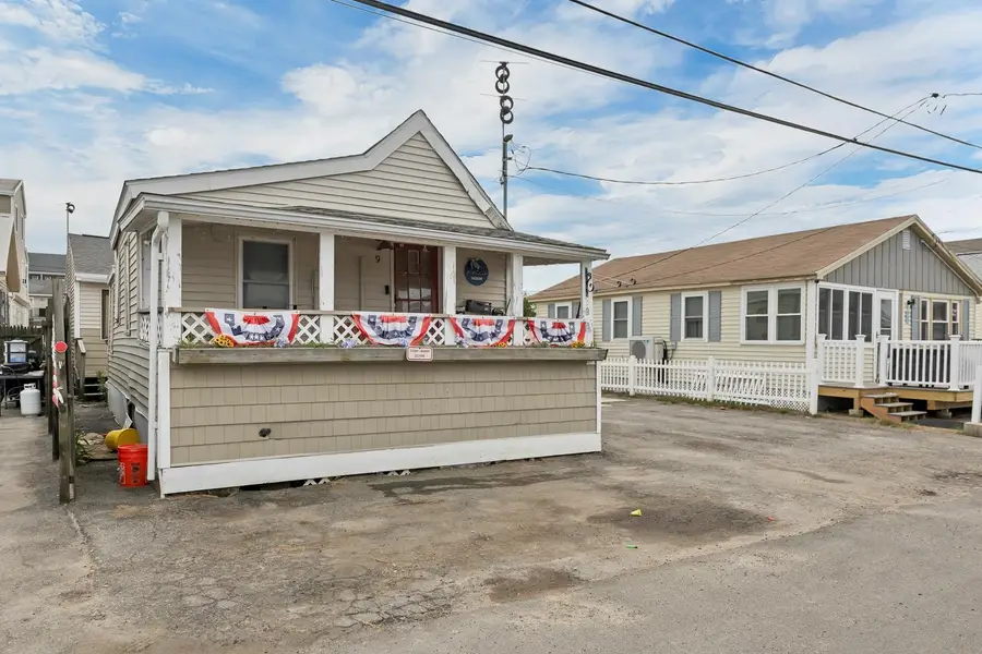9 Riverview Terrace, Hampton, NH 03842 - #2