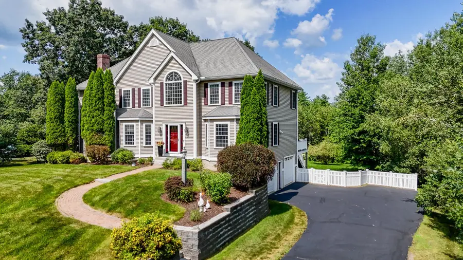 17 Sherry Circle, Brentwood, NH 03833 - #2