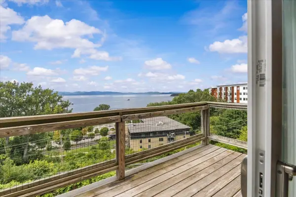 33 North Avenue #12, Burlington, VT 05401