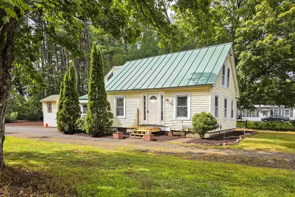 108 Old Church Road, Claremont, NH 03743