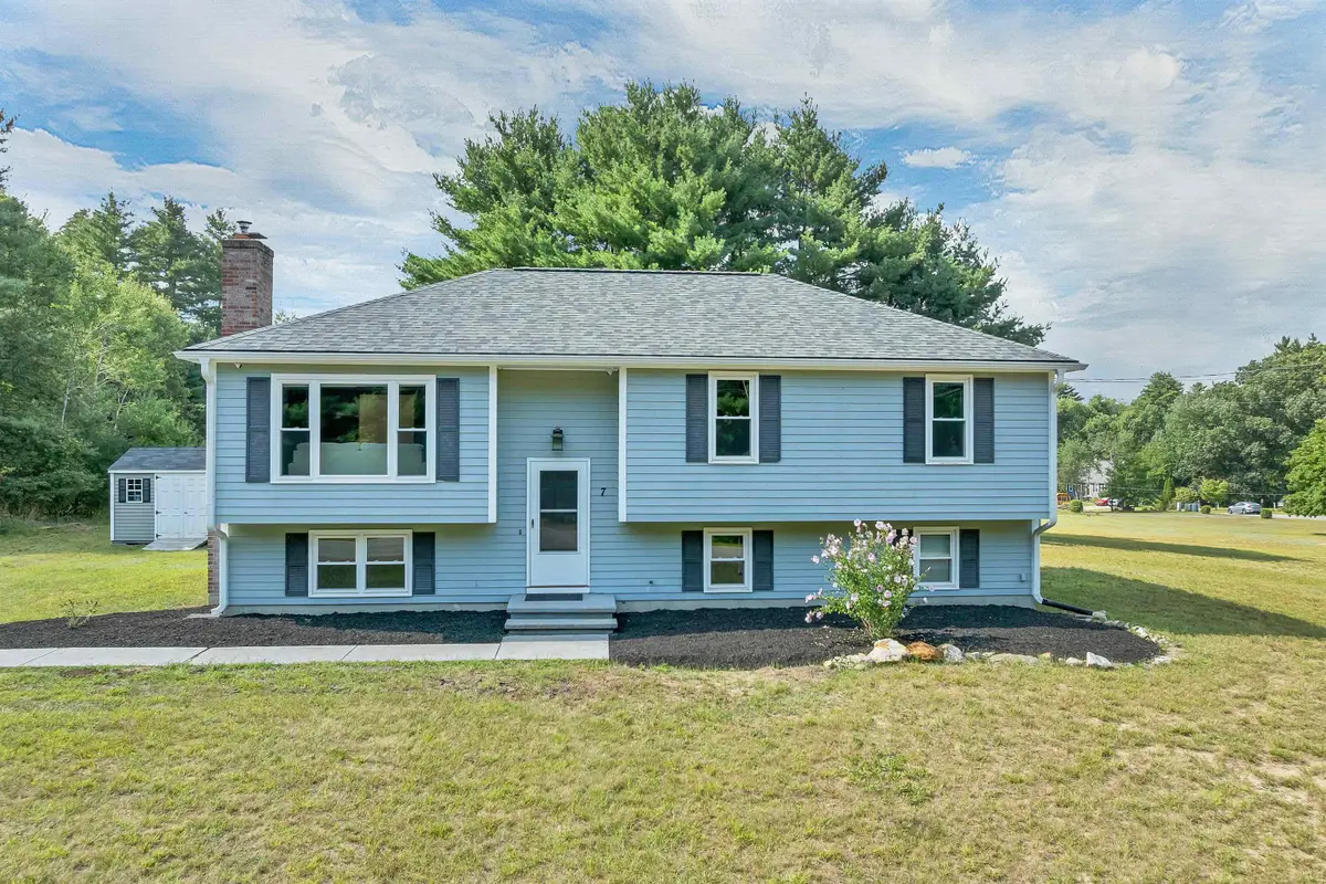 7 Manter Mill Road, Londonderry, NH 03053 - #1