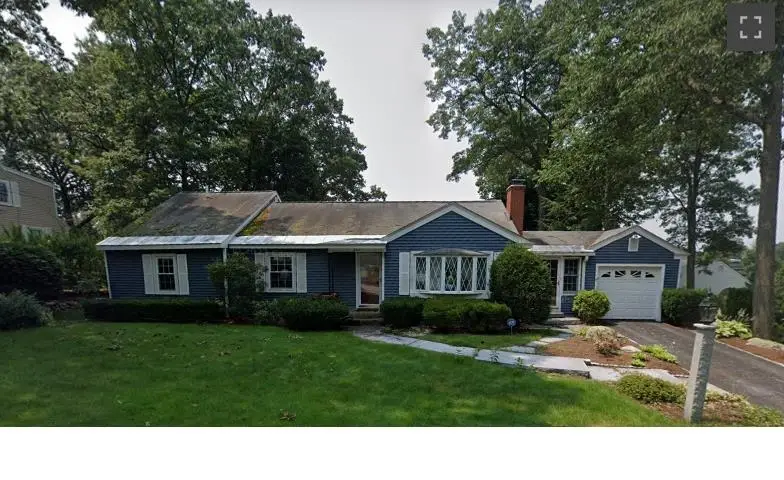 284 Hawthorne Street, Manchester, NH 03104 - #1