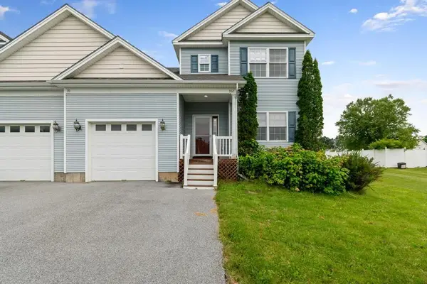 70 Old Academy Street #102, Fairfax, VT 05454