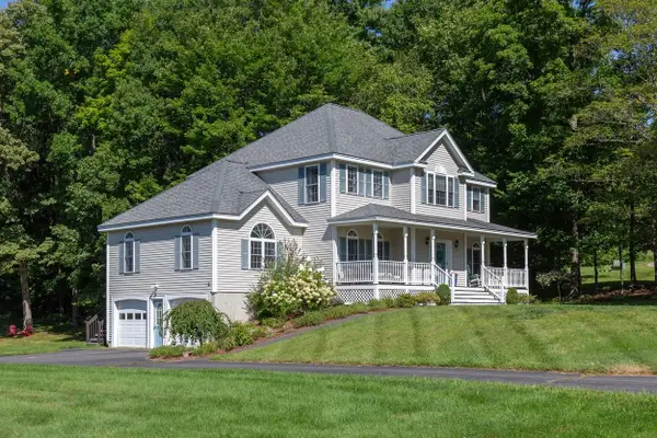 1 Mayfly Lane, Raymond, NH 03077