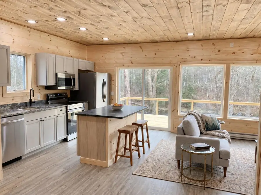 196 Washington Street #3, Littleton, NH 03561 - #2
