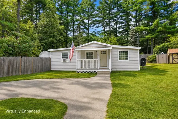 42 Sarette Road, Goffstown, NH 03045