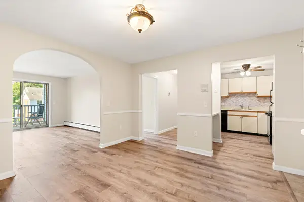 2 Timberwood Drive #306, Goffstown, NH 03045