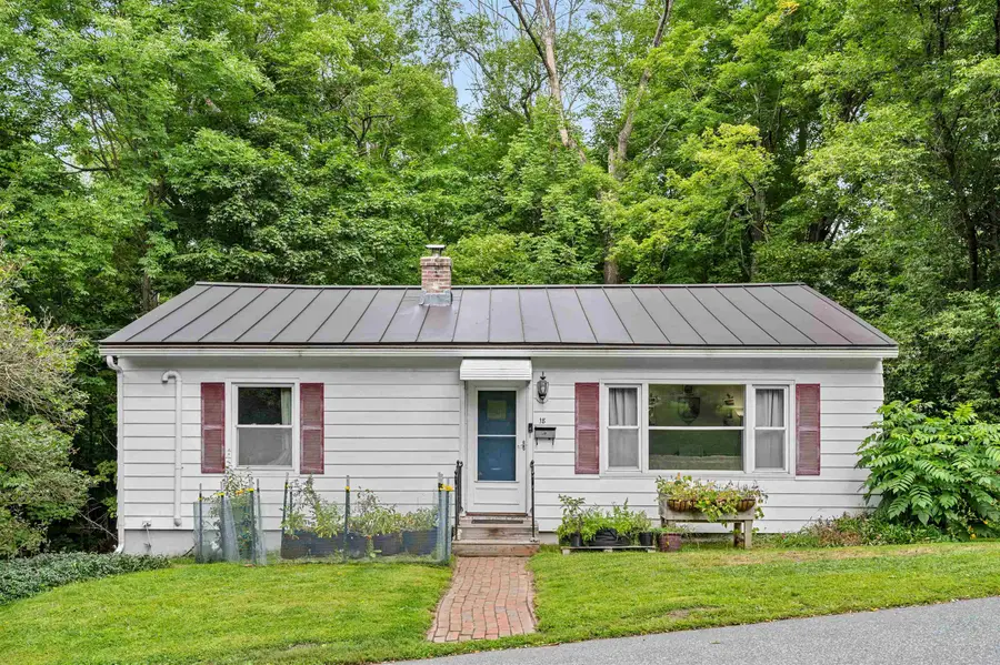 18 Maplewood Avenue, Barre, VT 05641 - #3