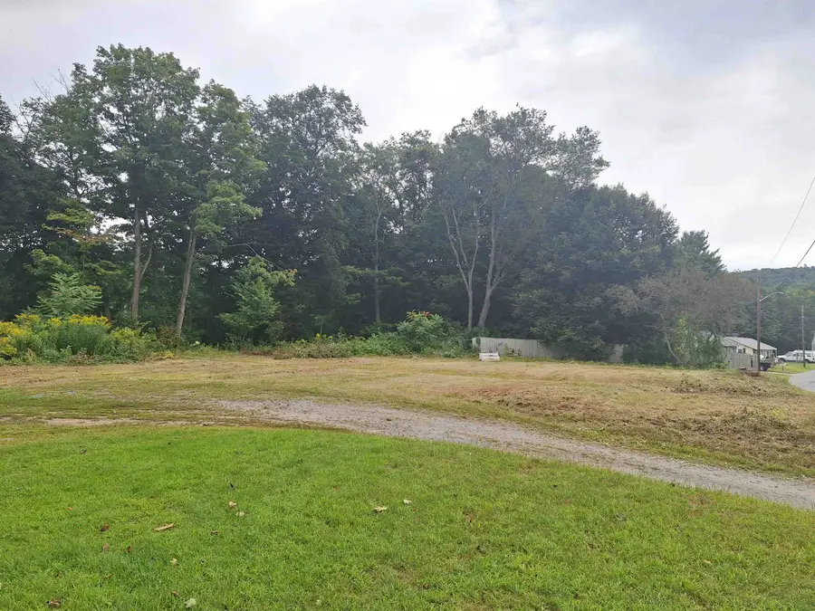 21 Maplewood Circle, Walpole, NH 03608 - #3