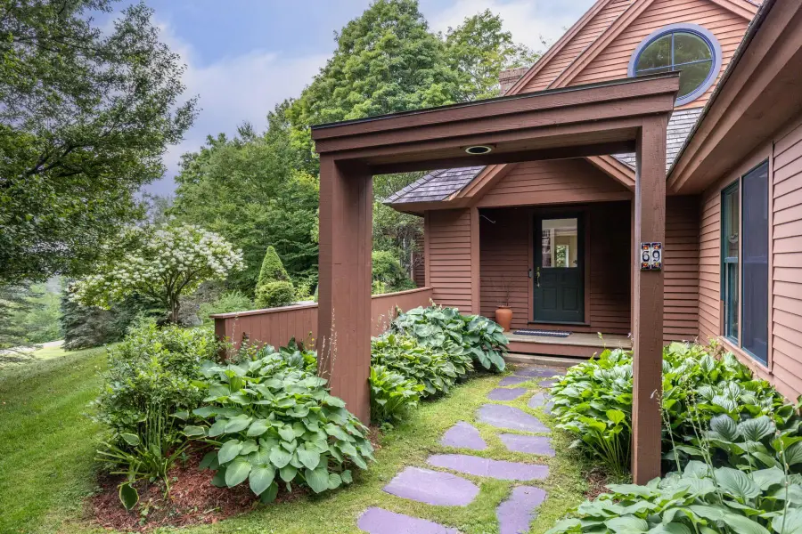 69 Dish Lane, Stowe, VT 05672 - #2