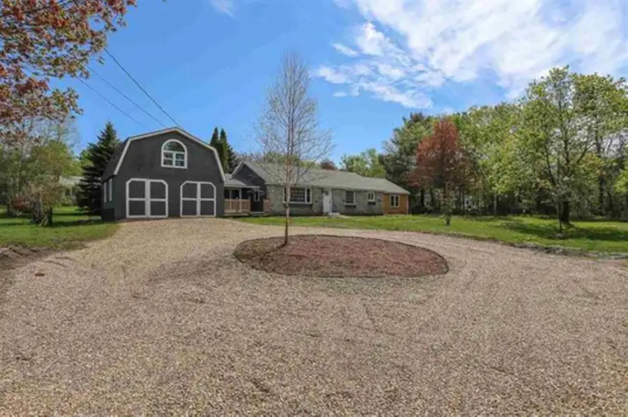 127 New Hampshire Route 25, Meredith, NH 03253 - #2