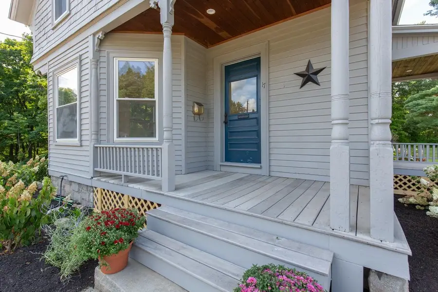 17 Clarke Street, Concord, NH 03301 - #3
