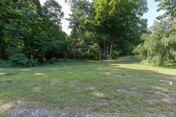 15 Clarke Street, Concord, NH 03301