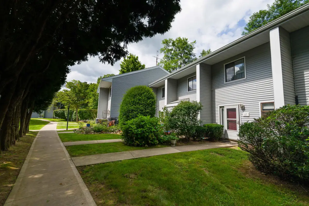 555 Russell Road #65, Westfield, MA 01085 - #1