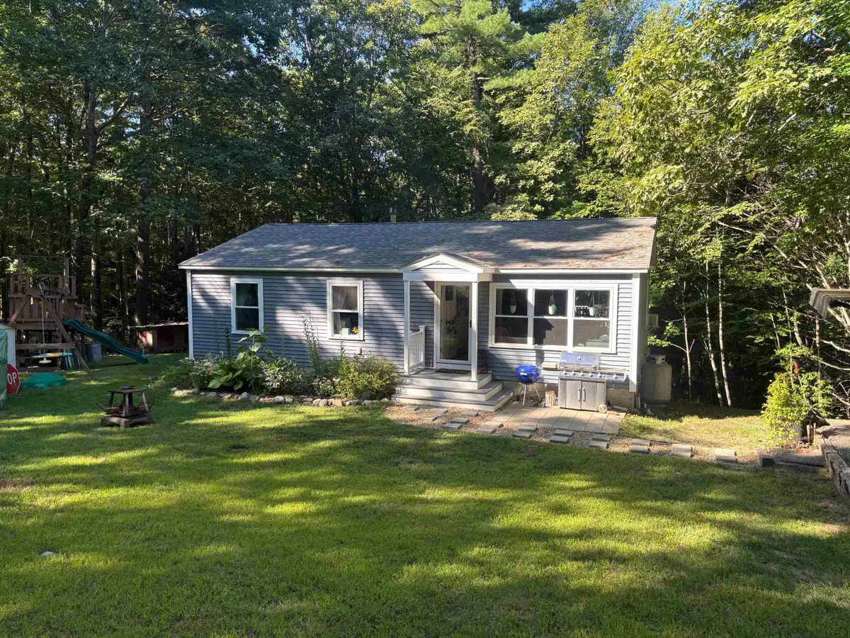 11 Ham Road, Raymond, NH 03077 - #1