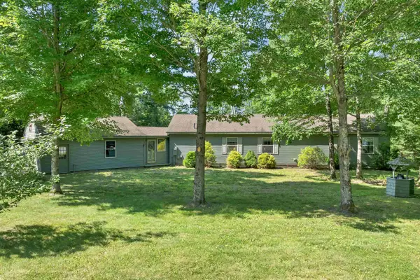 228 Mountain Road, Tuftonboro, NH 03816