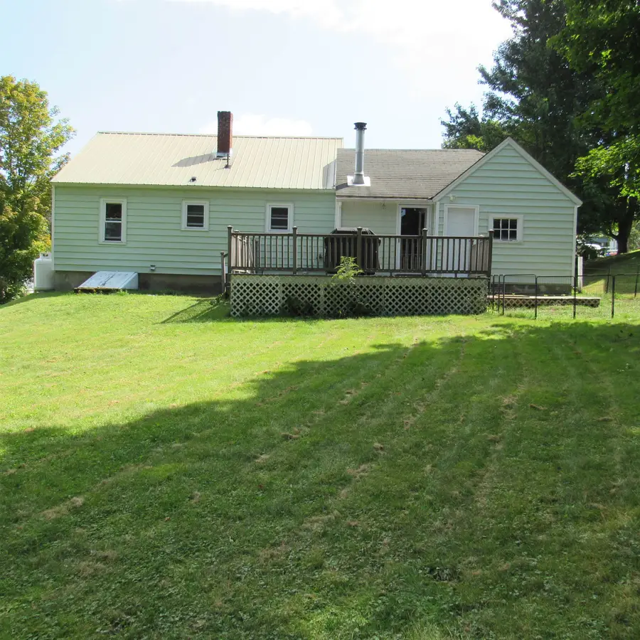 9 Stone Avenue, Claremont, NH 03743 - #2