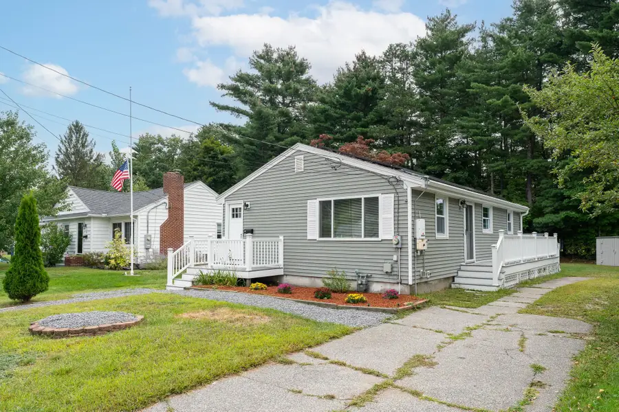 12 Hutchinson Street, Nashua, NH 03064 - #2