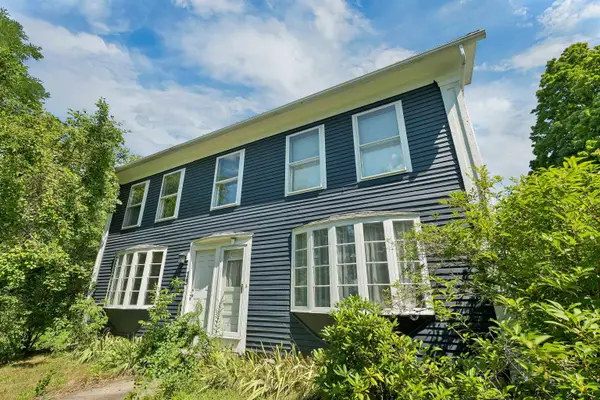 15 Leavitt Road, Pittsfield, NH 03263