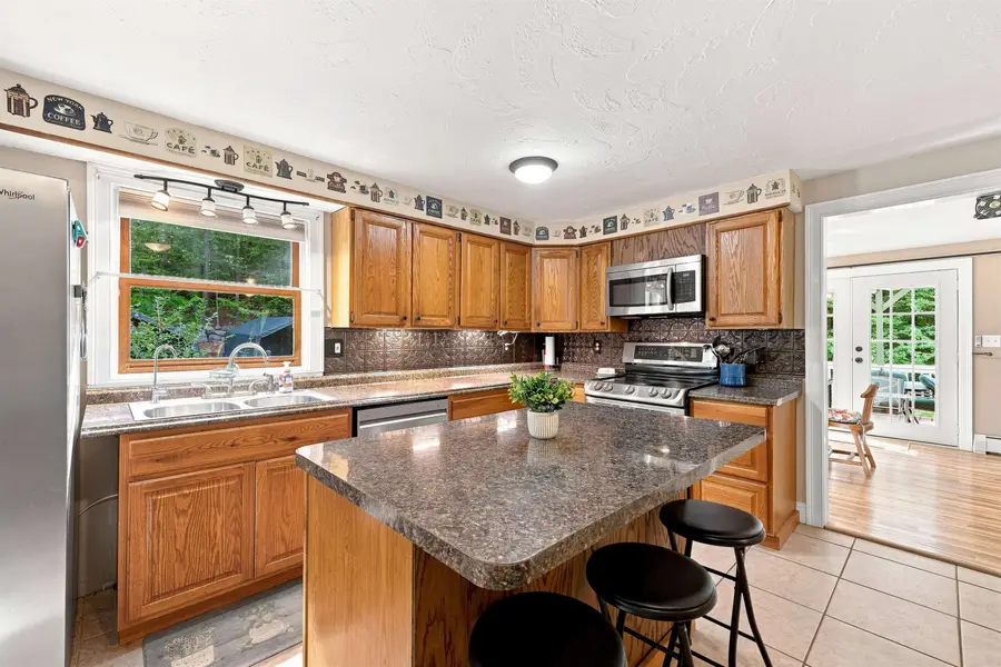 7 True Road, Pittsfield, NH 03263 - #3