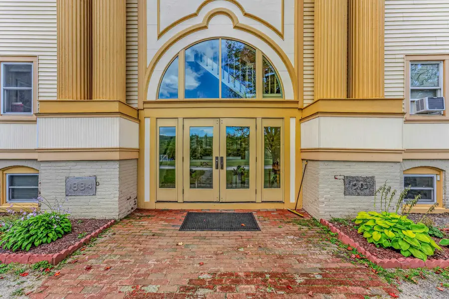 28 Academy Street #3, Franconia, NH 03580 - #2
