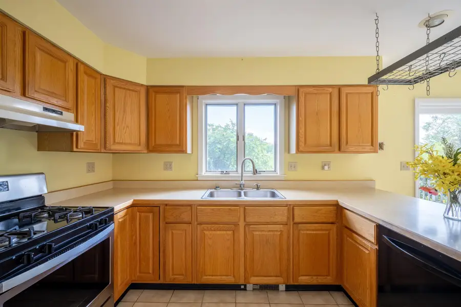 2922 Route 74 E, Shoreham, VT 05770 - #2