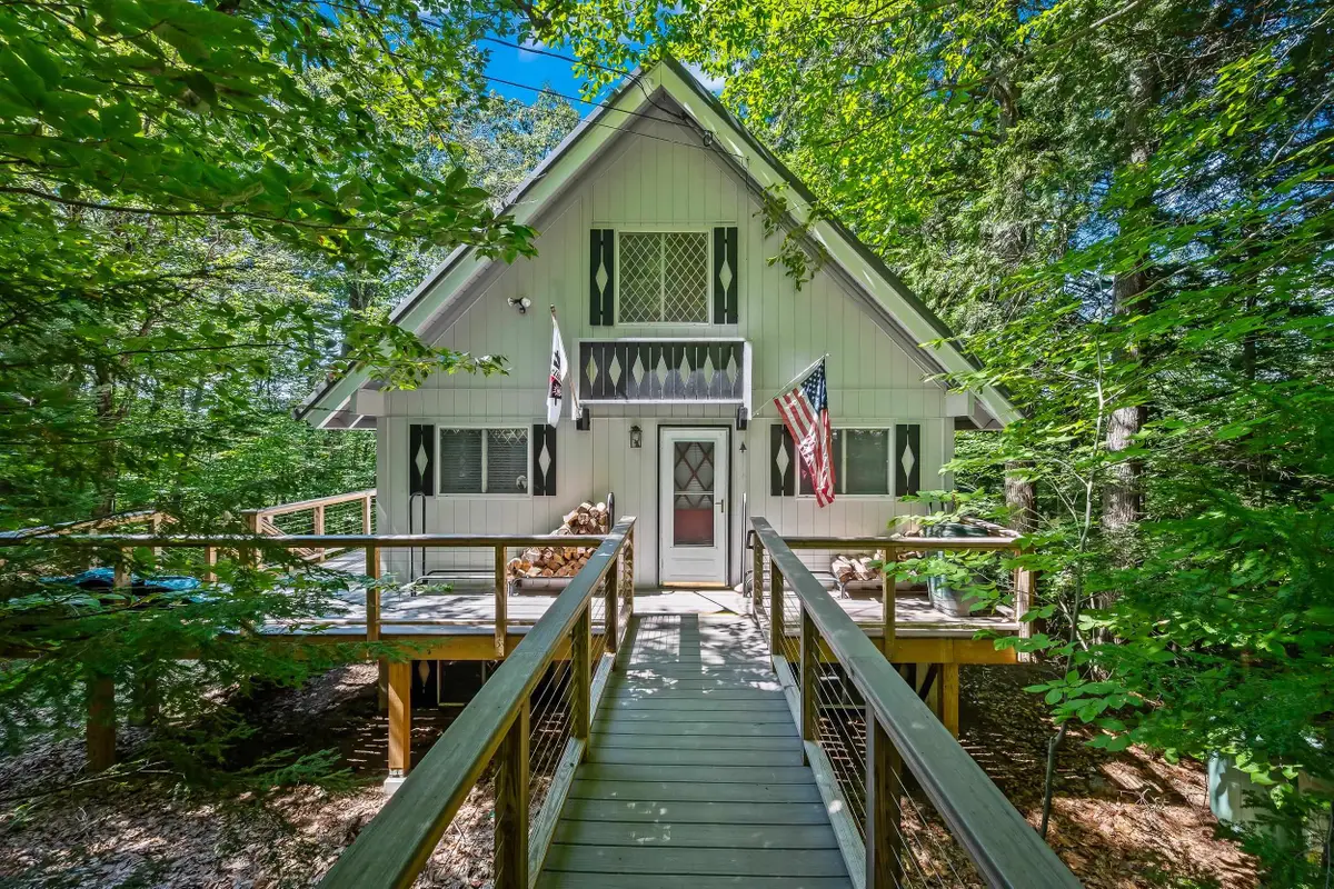 18 Jungfrau Road, Madison, NH 03849 - #1