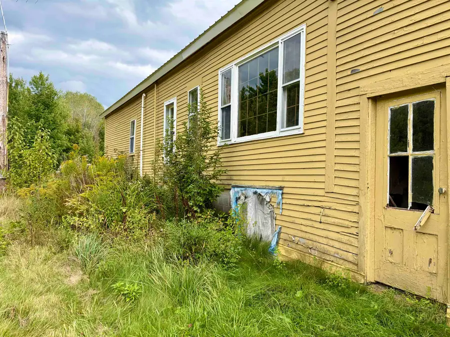 169 Hall Road, Whitefield, NH 03598 - #3
